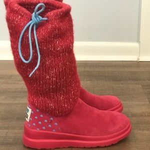 UGG brand new  tall boots girl size 5